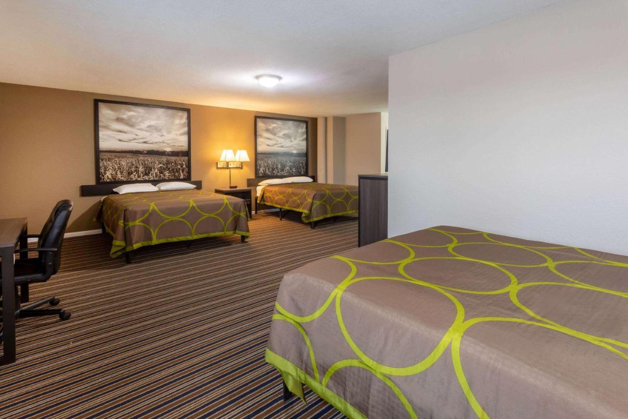 Desoto Inn & Suites Missouri Valley Eksteriør billede