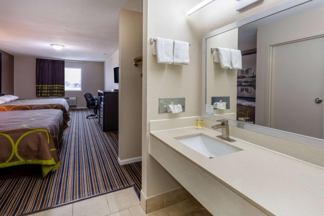 Desoto Inn & Suites Missouri Valley Eksteriør billede